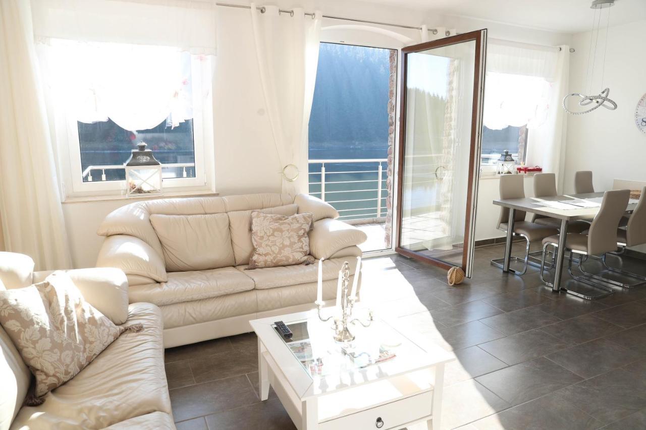 Holidayhaus-Luetsche / Wohnung Schmuecke Frankenhain Buitenkant foto
